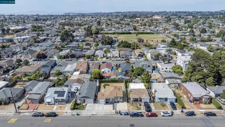 2501 Garvin Ave, Richmond, California 94804