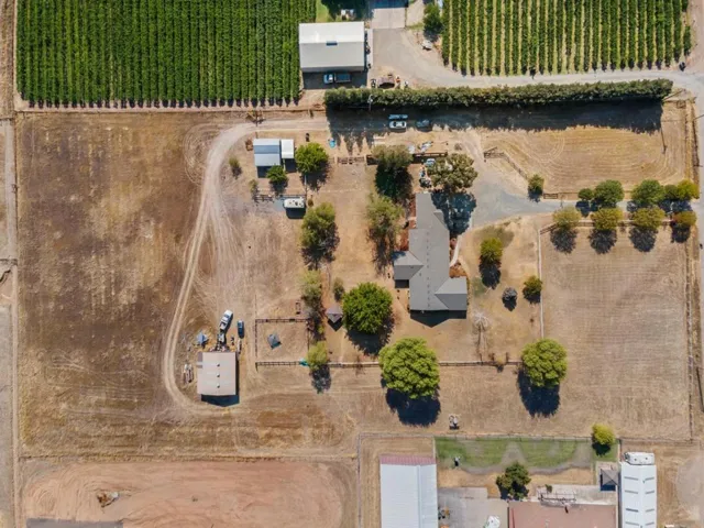 11800 E Mayers Road, Acampo, California 95220