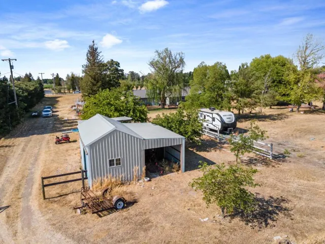 11800 E Mayers Road, Acampo, California 95220