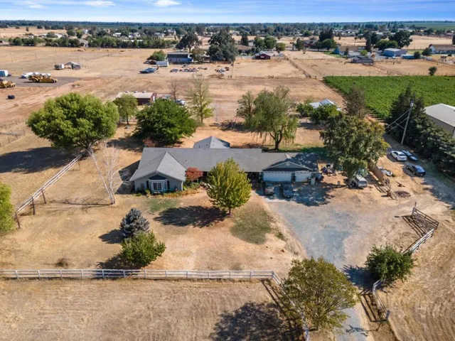 11800 E Mayers Road, Acampo, California 95220