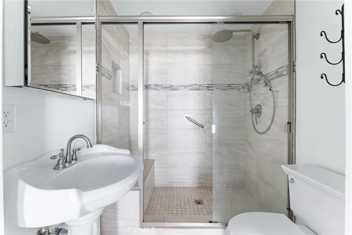 Primary ensuite bathroom
