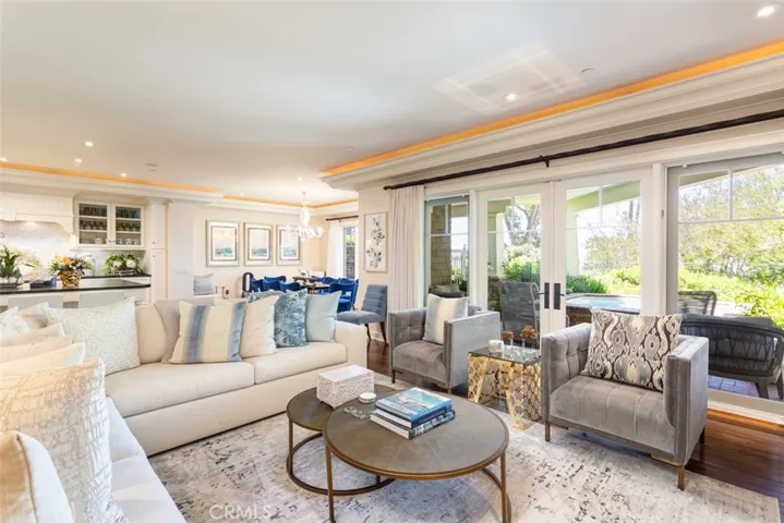 3 Stickley, Laguna Beach, California 92651