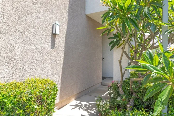 3719 Via Tortola, Riverside, California 92503