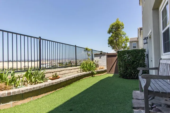 6116 Blue Dawn Trail, San Diego, California 92130