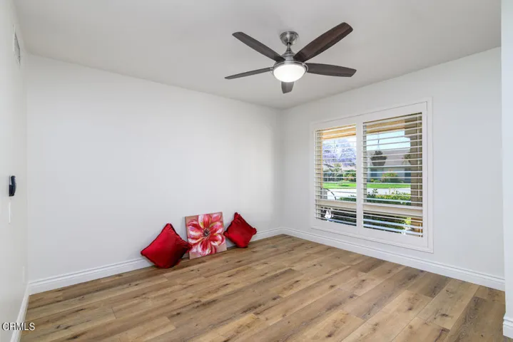 5206 Village 5-21