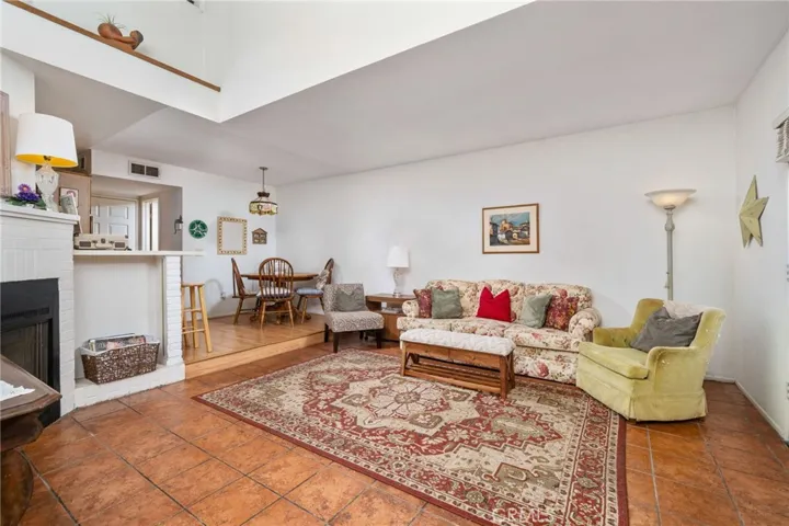 980 W Arrow E, Upland, California 91786