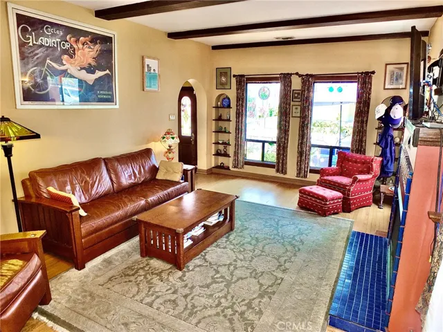 75 Saint Joseph Avenue, Long Beach, California 90803