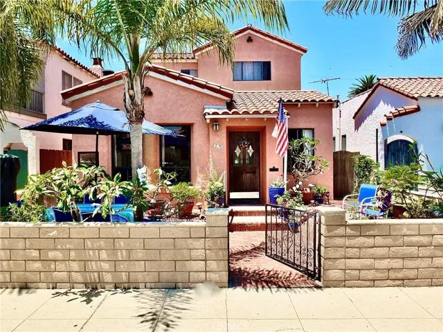 75 Saint Joseph Avenue, Long Beach, California 90803