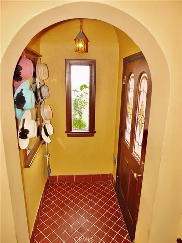 75 Saint Joseph Avenue, Long Beach, California 90803