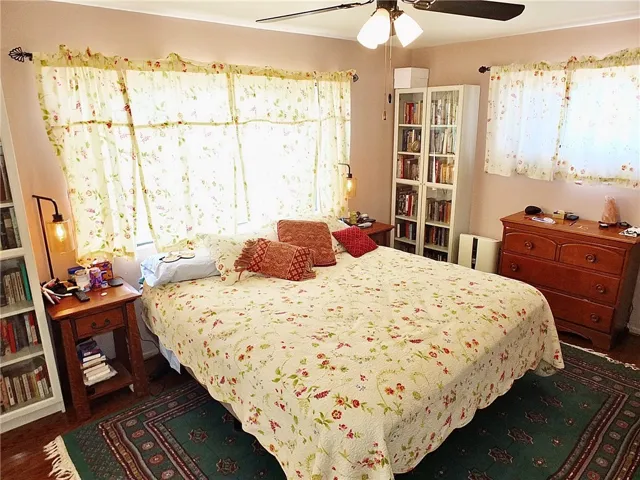 75 Saint Joseph Avenue, Long Beach, California 90803