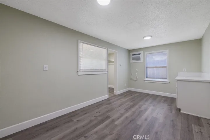 1805 N Redington Place, Hanford, California 93230