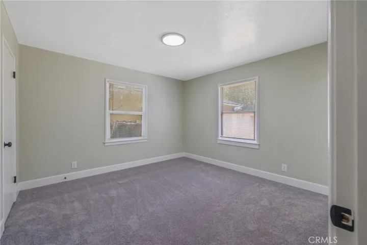 1805 N Redington Place, Hanford, California 93230