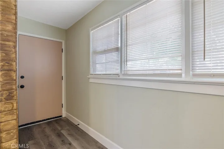 1805 N Redington Place, Hanford, California 93230