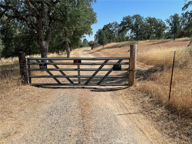 31040 Wyle Ranch Way, North Fork, California 93643