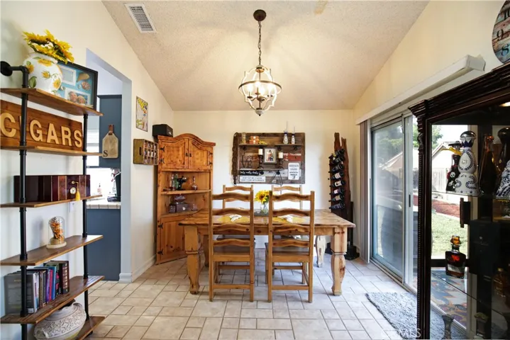 3214 Sturbridge Court, Riverside, California 92503