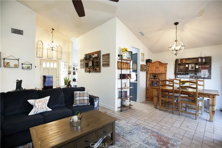 3214 Sturbridge Court, Riverside, California 92503