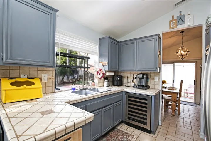 3214 Sturbridge Court, Riverside, California 92503