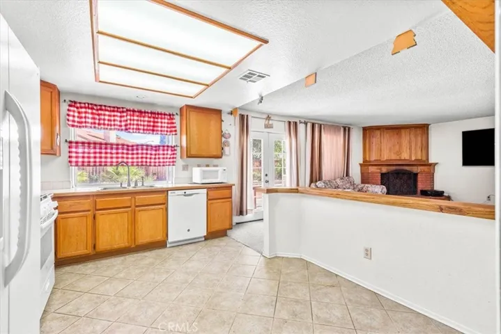13374 Northstar Avenue, Victorville, California 92392