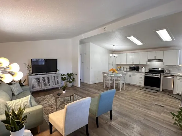 227 Ricardo Avenue, Santa Rosa, California 95407