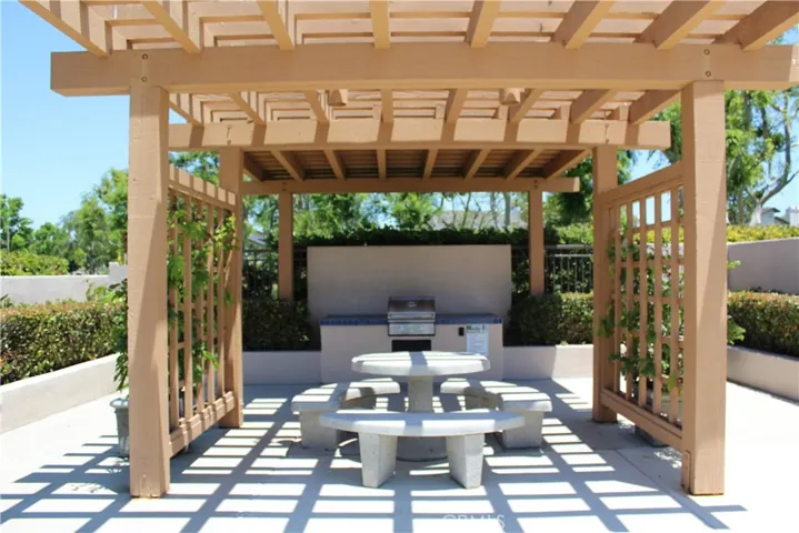 21 Wellesley 24, Irvine, California 92612