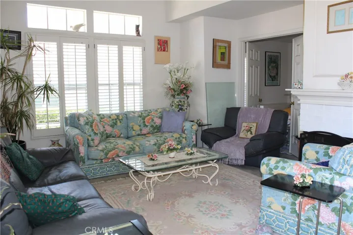 21 Wellesley 24, Irvine, California 92612