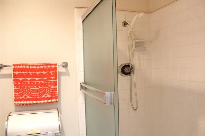 21 Wellesley 24, Irvine, California 92612