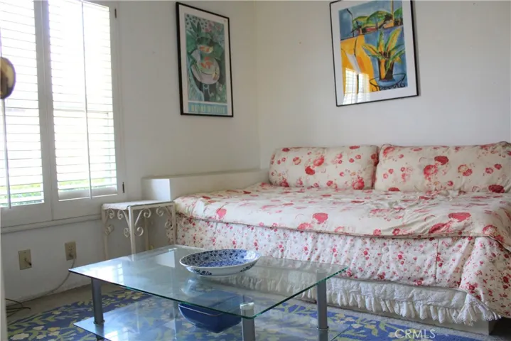 21 Wellesley 24, Irvine, California 92612