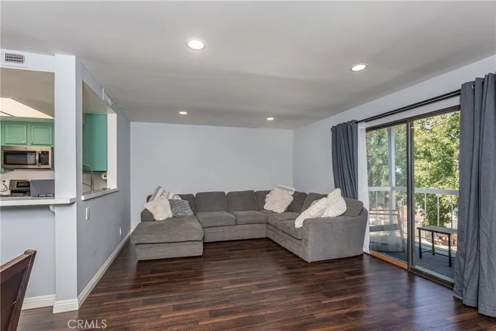 1056 Walnut Grove Avenue C, Rosemead, California 91770