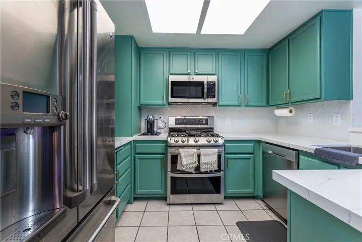 1056 Walnut Grove Avenue C, Rosemead, California 91770