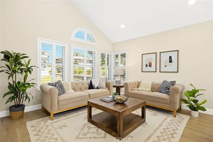 4926 Calle El Toro, La Verne, California 91750