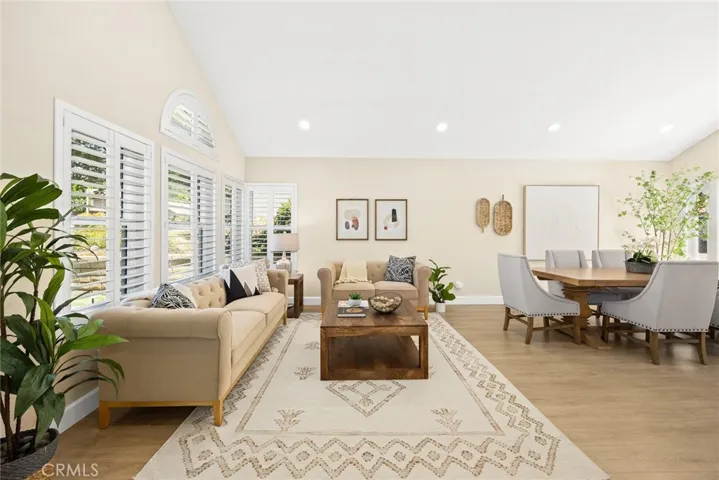 4926 Calle El Toro, La Verne, California 91750