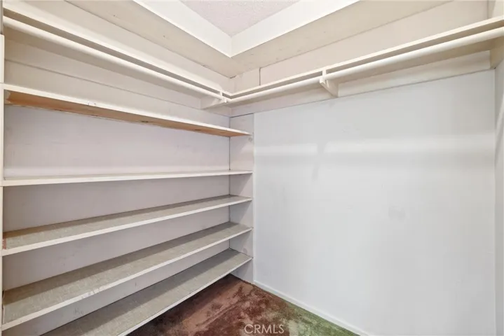Walk In Closets