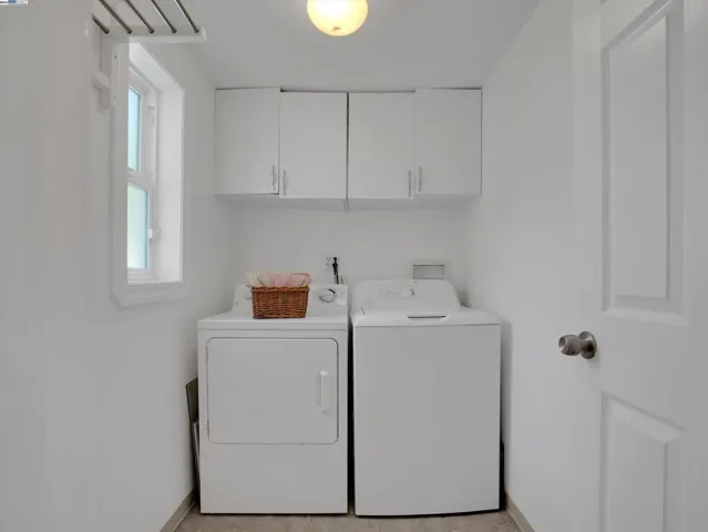 9332 Granada Ave, Oakland, California 94605