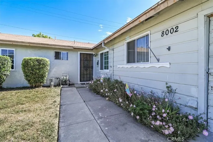 8002 San Leon Circle, Buena Park, California 90620