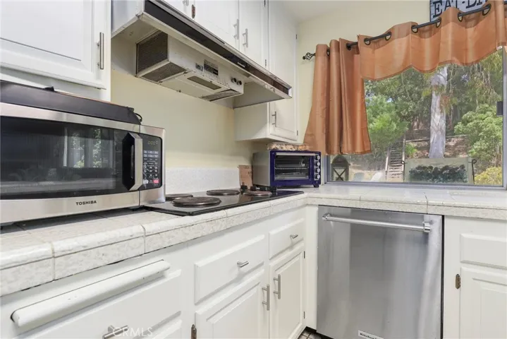 30512 Via Rivera, Rancho Palos Verdes, California 90275