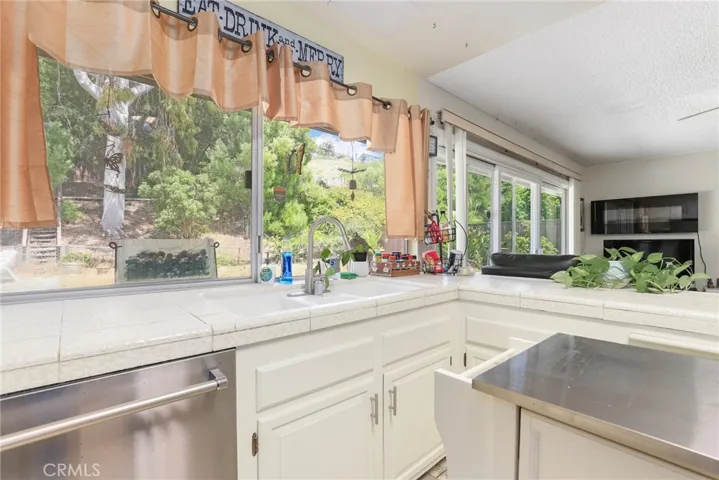 30512 Via Rivera, Rancho Palos Verdes, California 90275