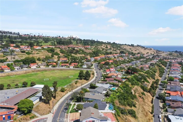 30512 Via Rivera, Rancho Palos Verdes, California 90275