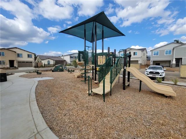 34202 Travis Lane, Yucaipa, California 92399