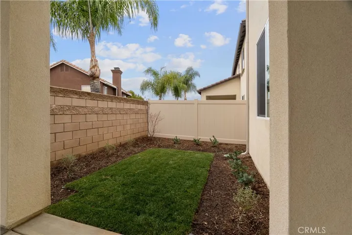 34202 Travis Lane, Yucaipa, California 92399