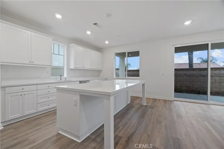 34202 Travis Lane, Yucaipa, California 92399