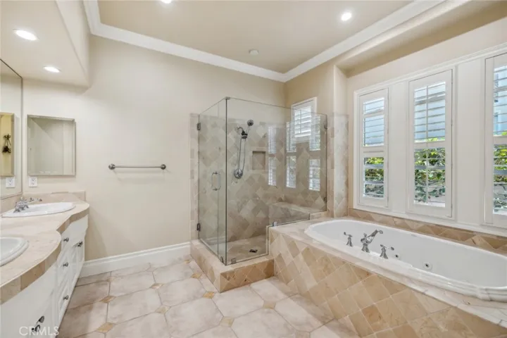 12 Jarden, Newport Coast, California 92657