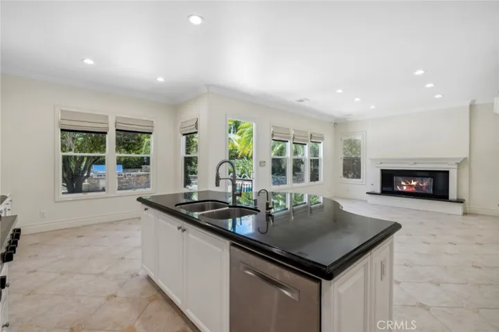 12 Jarden, Newport Coast, California 92657