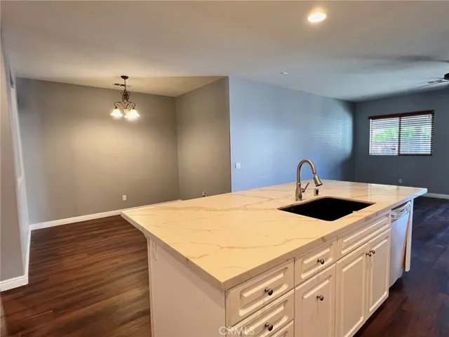 1175 E Washington Avenue, San Jacinto, California 92583
