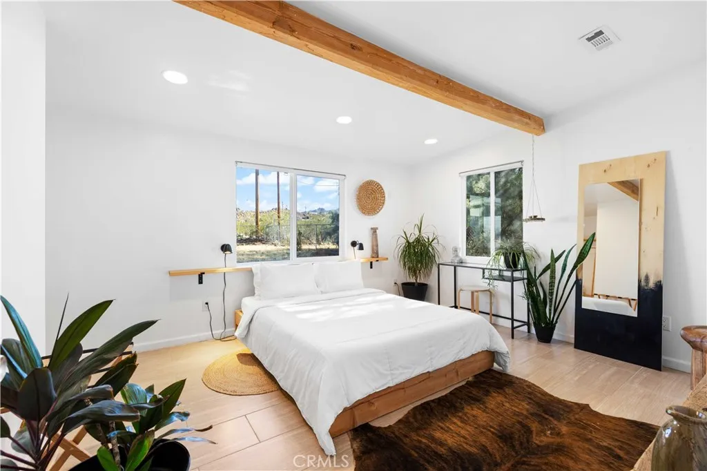 61879 Valley View Circle, Joshua Tree, California 92252 home-pic-6