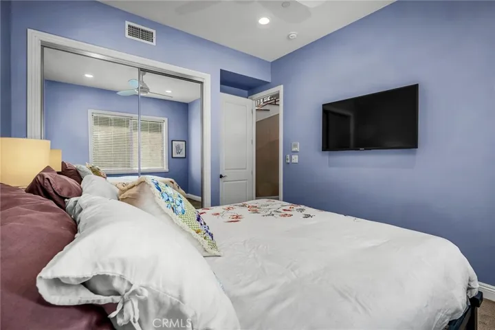 Guest room (TV stays)