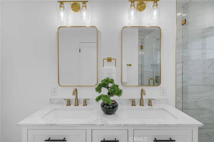 4843 W 140th Street, Hawthorne, California 90250