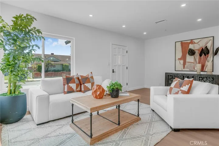 4843 W 140th Street, Hawthorne, California 90250