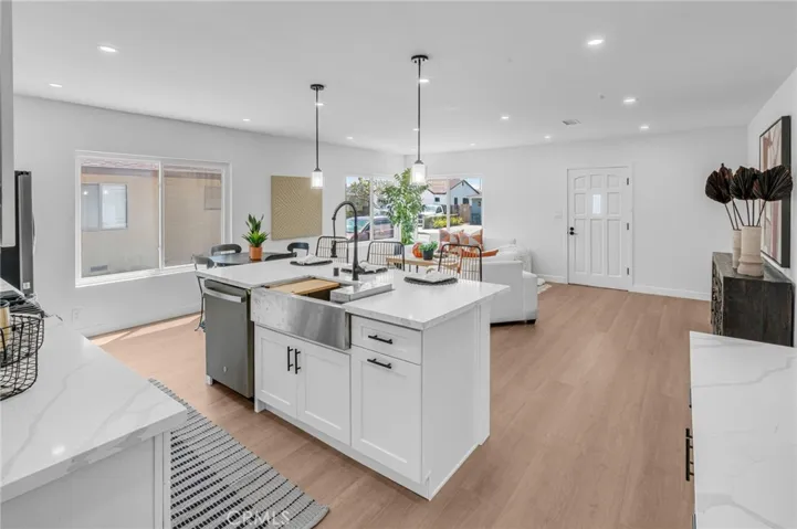 4843 W 140th Street, Hawthorne, California 90250