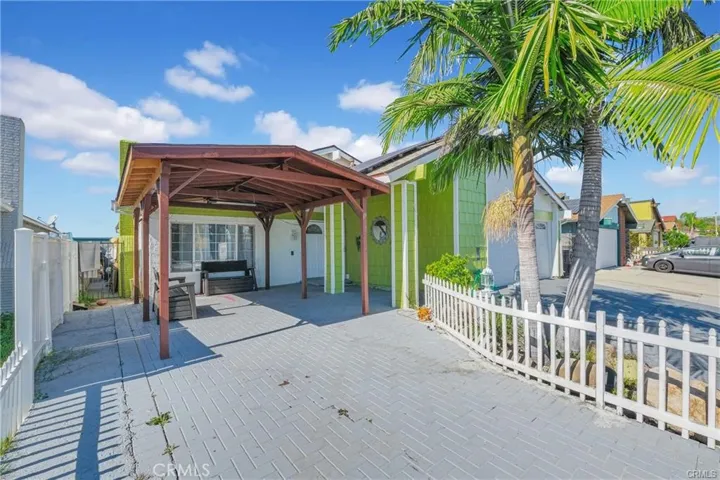645 Faxina Avenue, La Puente, California 91744