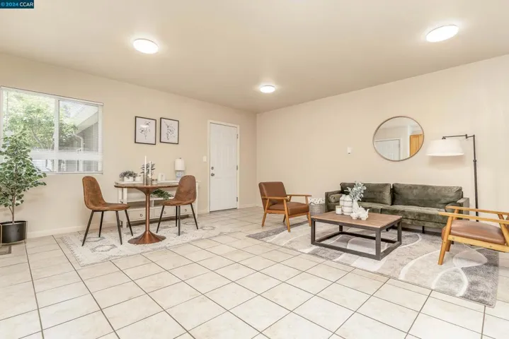 2501 Andrade Ave, Richmond, California 94804
